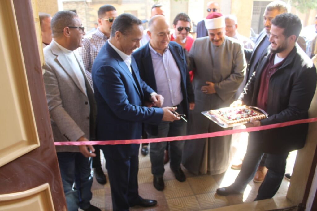 تيتان مصر تنفذ مشروعات تنمية مستدامة تلامس حياة سكان وادي القمر وتفتتح مسجد