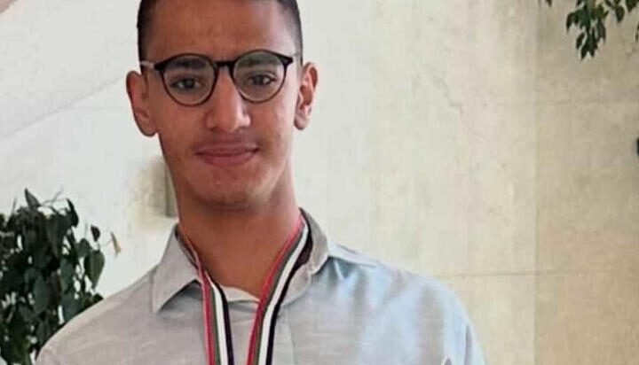 ابن بني سويف " علي عمرو جميل الطويل " يحصل على المركز الأول بالثانوية العامة في الكويت