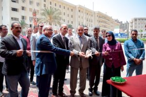 بمناسبة عيد الأضحى المبارك.. رئيس جامعة بني سويف يفتتح معرض بيع اللحوم والمواد الغذائية 