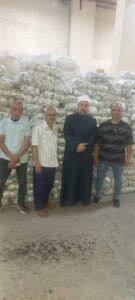 2000 شنطة سلع غذائية مهداه من الأوقاف للأسر الأولى بالرعاية في بني سويف 