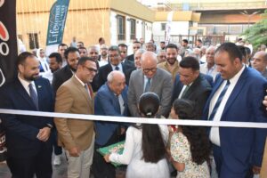 نقيب مهندسين مصر يفتتح معرض السلع المعمرة بعد غياب 30 عام في بني سويف