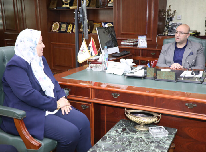 تبدأ غدا في 148 مدرسة : محافظ بني سويف يتابع الترتيبات النهائية لبدء العام الدراسي الجديد