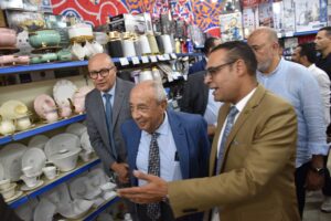 نقيب مهندسين مصر يفتتح معرض السلع المعمرة بعد غياب 30 عام في بني سويف