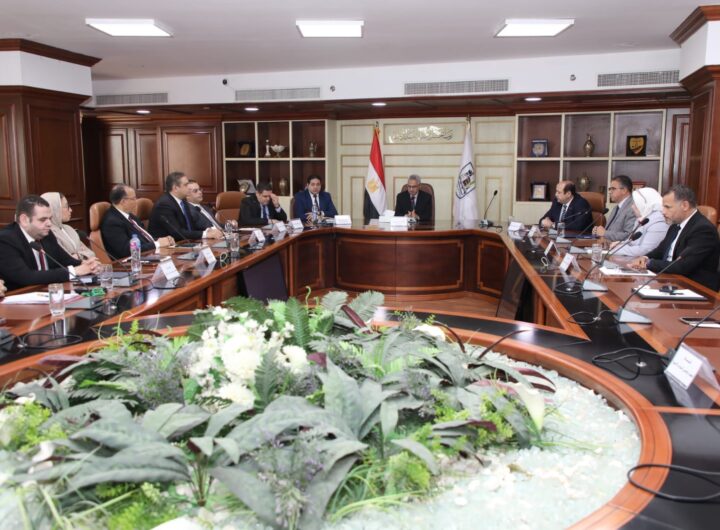 تفاصيل أول اجتماع لمحافظ بني سويف مع أعضاء مجلسي النواب والشيوخ