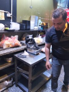 ضبط لحوم منتهية الصلاحية داخل أحد المطاعم.. أبرز نتائج حملة حماية المستهلك ببني سويف  